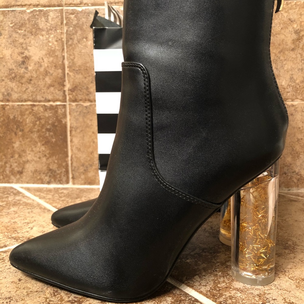 BLACK POINTED TOE BOOTIE WITH GOLD GLITTER HEEL